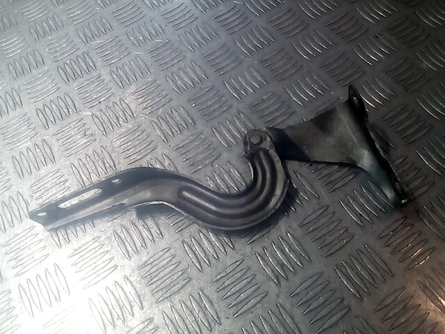 Петля капота левая/правая HONDA FR-V 2004-2009