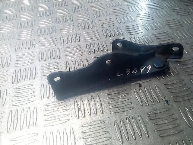 Петля капота левая/правая SUBARU Impreza 2000-2007