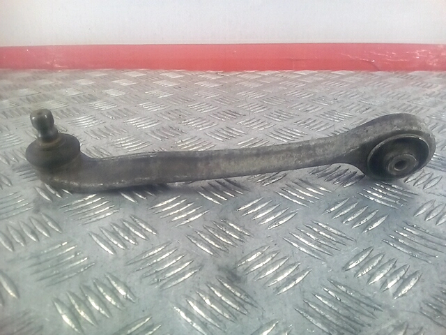 Рычаг передний левый VOLKSWAGEN Passat B5 1997-2005