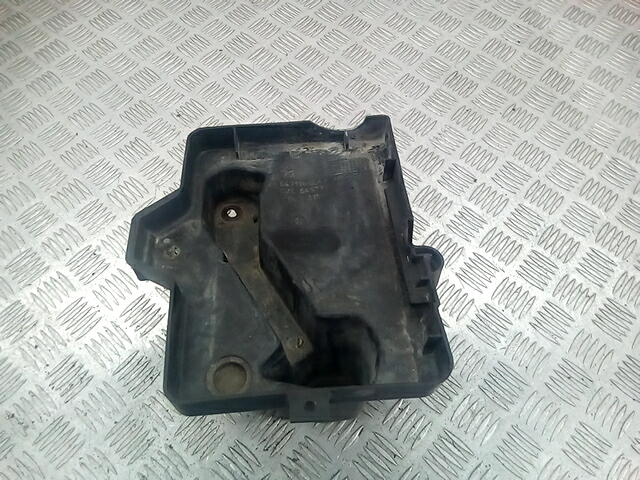 Крепление АКБ (корпус/подставка) CHRYSLER Pacifica 2003-2008