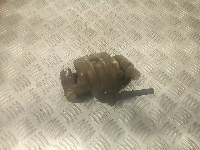 Суппорт задний правый HYUNDAI Tucson l 2004-2010