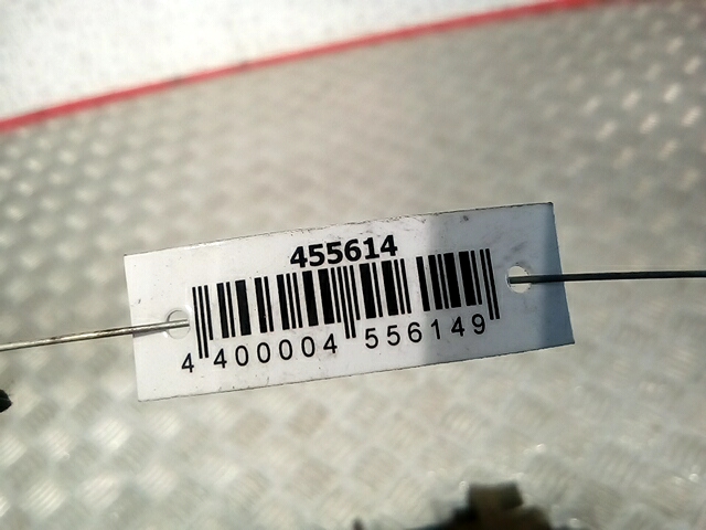 Суппорт передний правый VOLKSWAGEN Polo IV 2001-2009