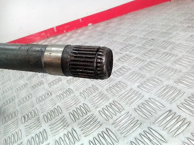 Полуось (привод, приводной вал) передняя правая BMW X5 E53 1999-2006