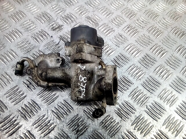 Клапан ЕГР EGR Volvo S40 V40 1 (1996-2004)