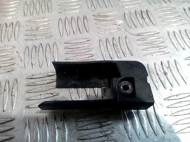 Ролик двери сдвижной (левый/правый средний верхний/нижний) VOLKSWAGEN Caddy III 2004-2015