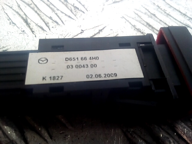 Кнопка аварийной сигнализации (аварийки) MAZDA Mazda 2 DE\DE2 2007-2014