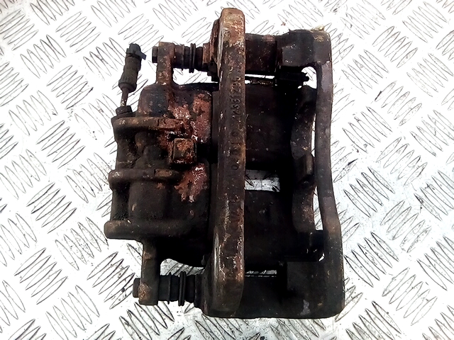 Суппорт передний правый OPEL Insignia 2008-2017