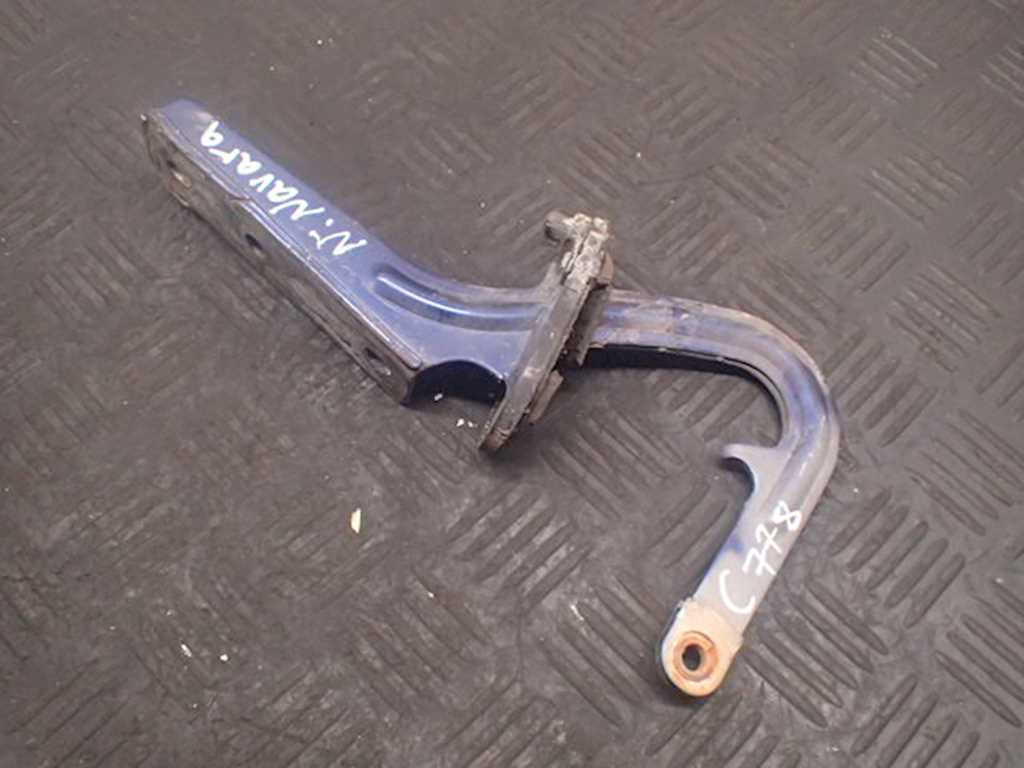 Петля капота левая/правая NISSAN Navara II D22 1997-2004