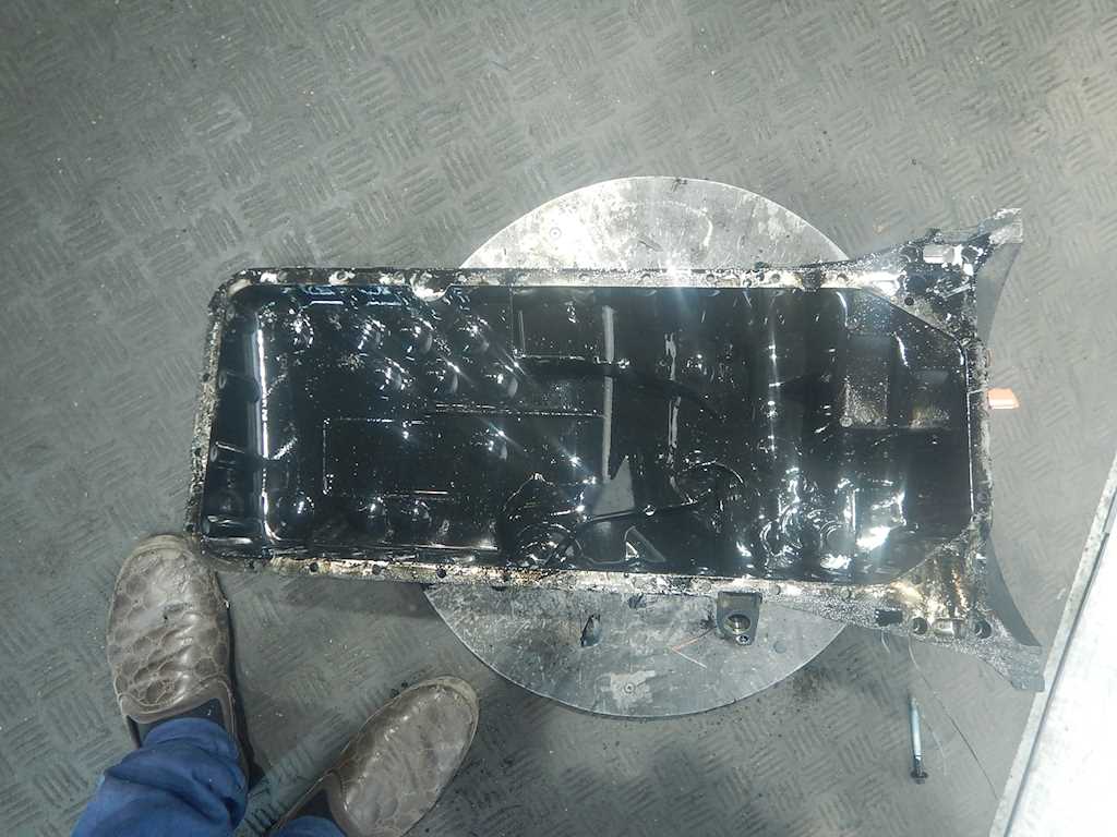 Поддон масляный двигателя MERCEDES-BENZ E-Class W211, S211 2002-2009