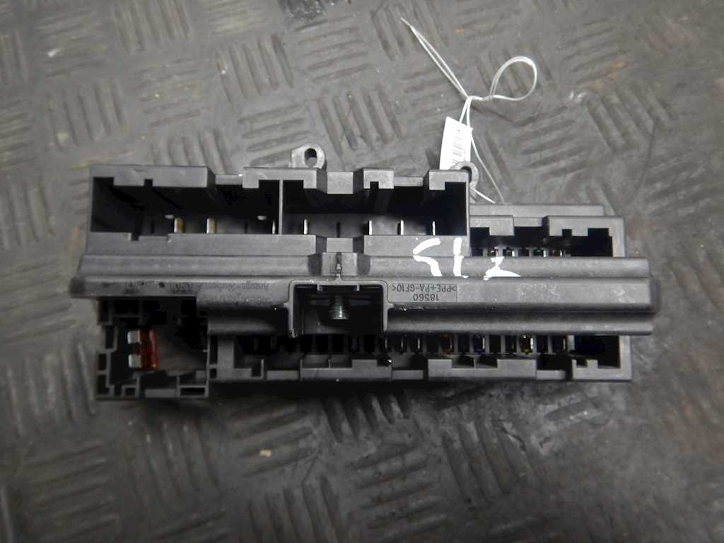 Датчик уровня в бачок омывателя BMW 7er 7 серия E65/E66 2001-2008