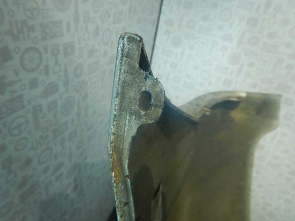 Бампер задний SKODA Superb 2008-2015