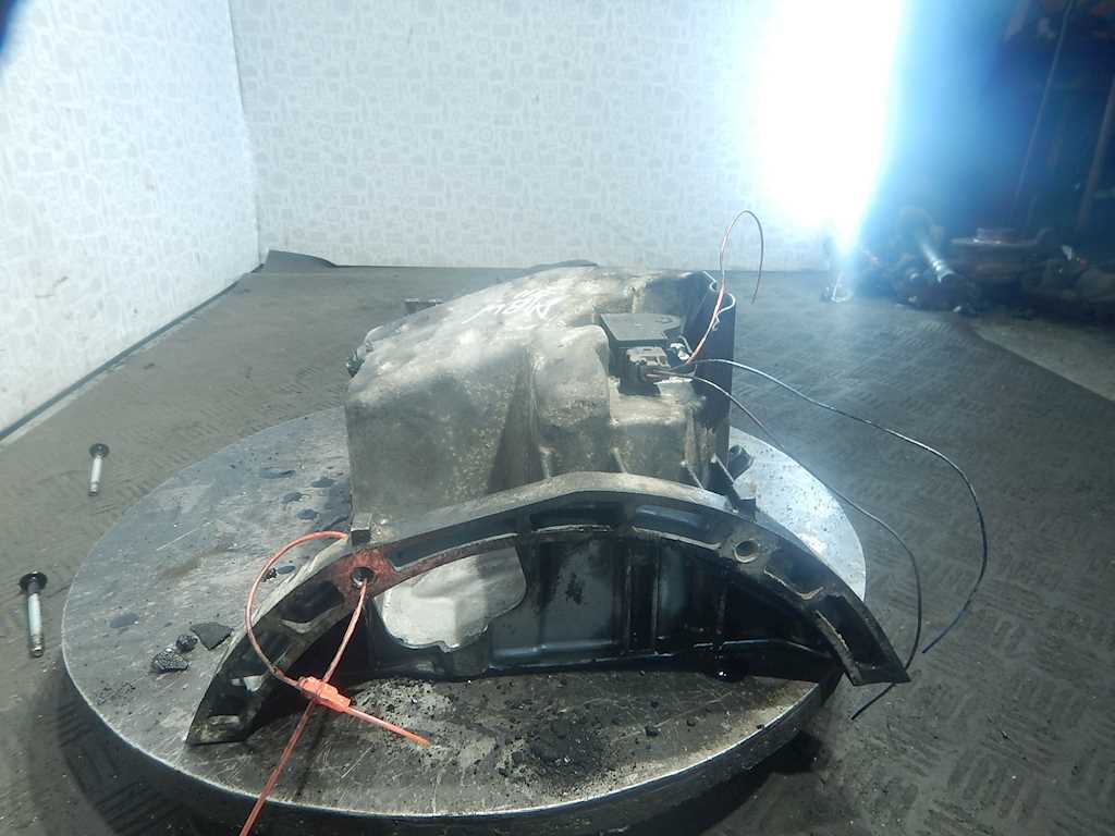 Поддон масляный двигателя MERCEDES-BENZ E-Class W211, S211 2002-2009