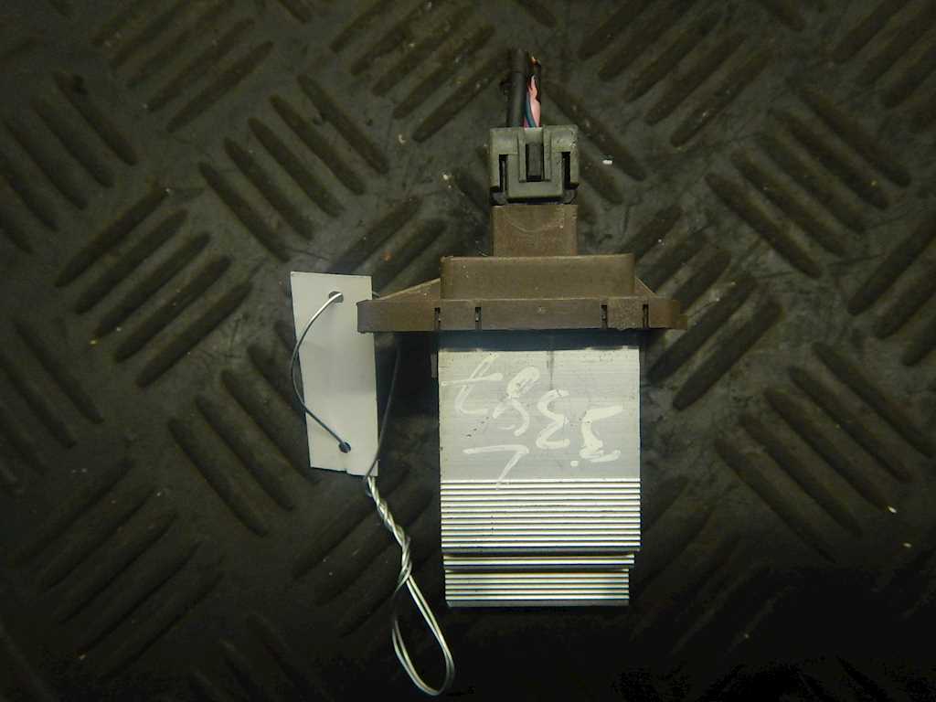 Резистор отопителя (сопротивление печки) HYUNDAI i30 2007-2012