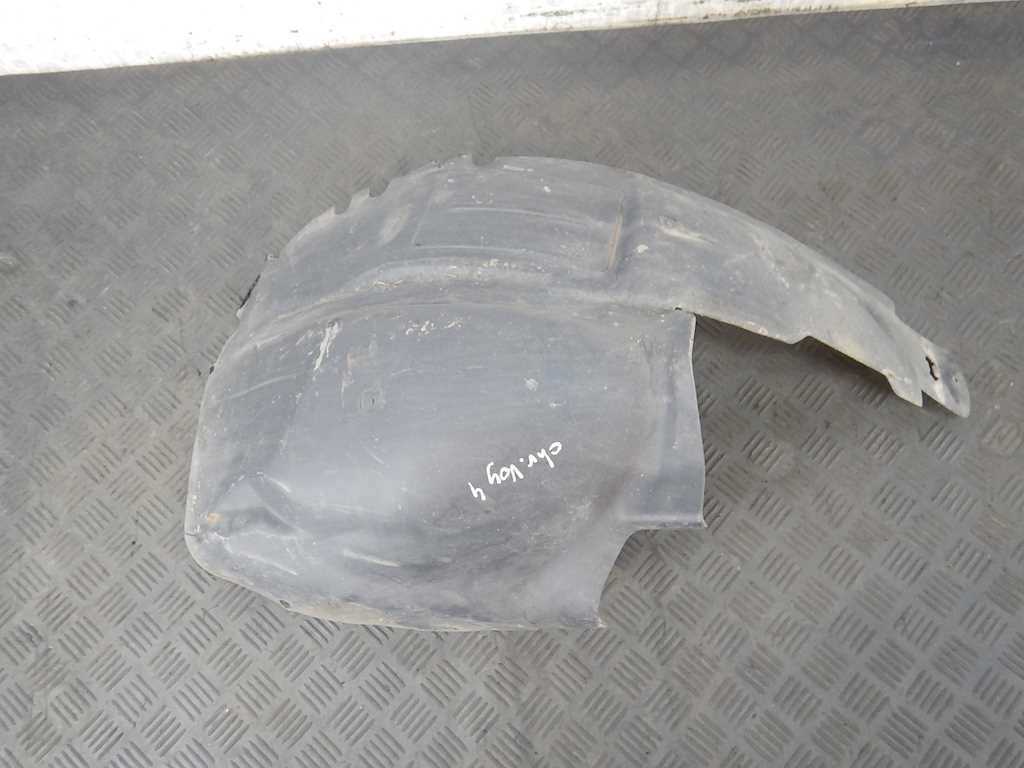 Локер (подкрылок) передний левый CHRYSLER Voyager IV RG 2001-2007