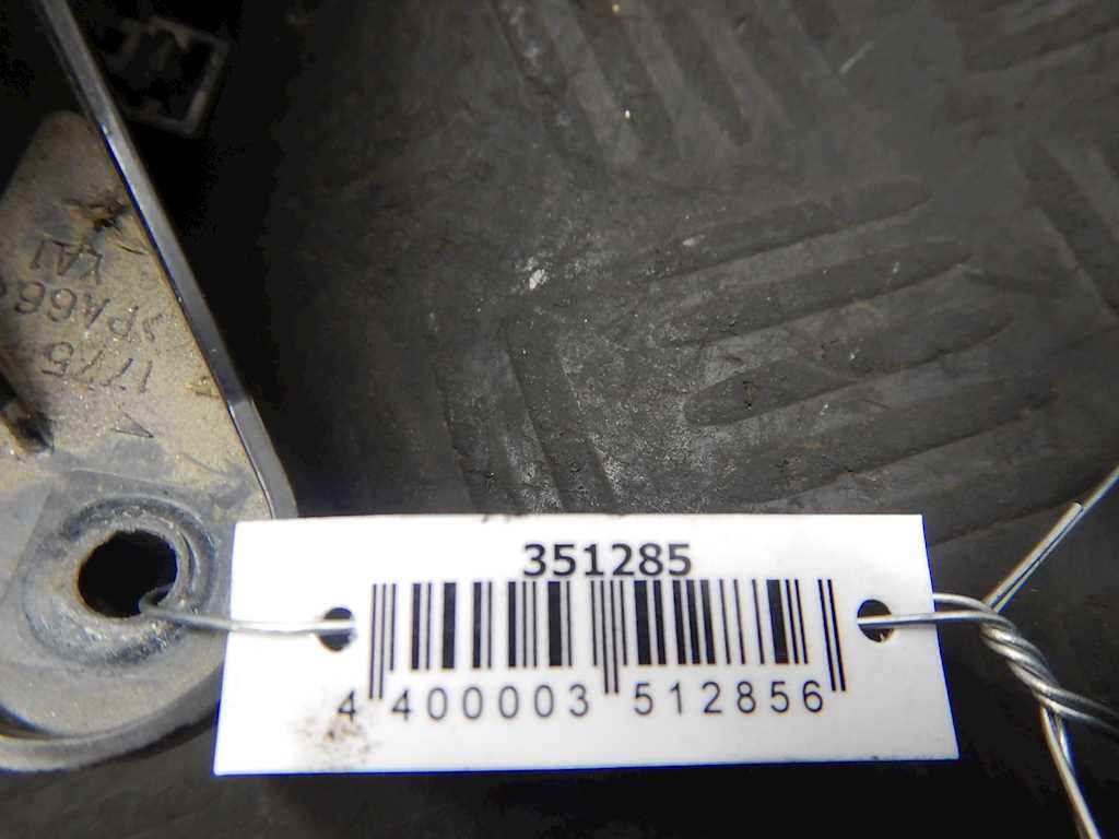 Датчик уровня в бачок омывателя TOYOTA RAV 4 XA10 1994-2000