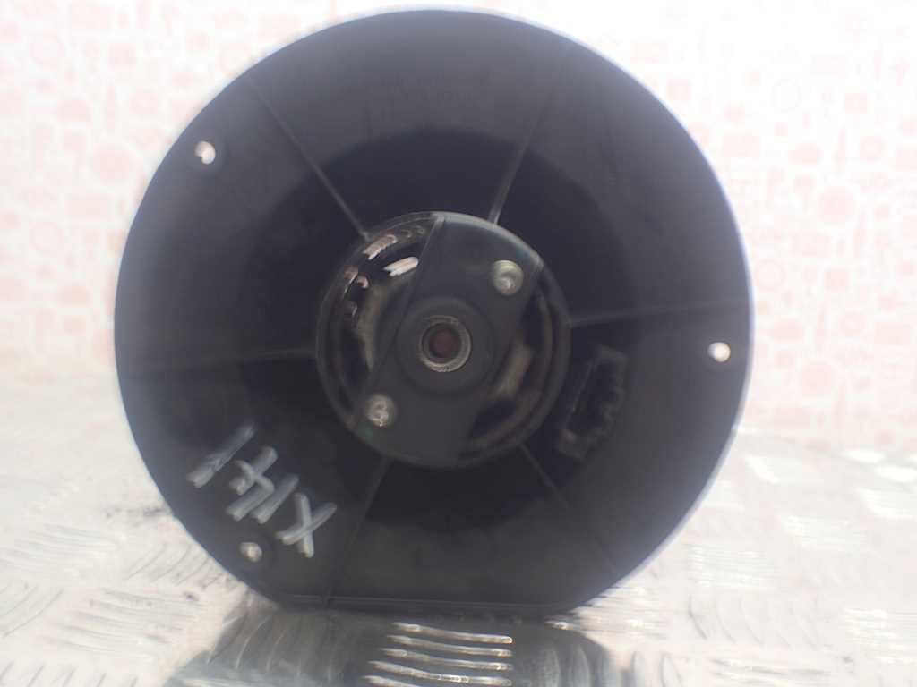 Моторчик (мотор) отопителя салона FORD Galaxy 1995-2005