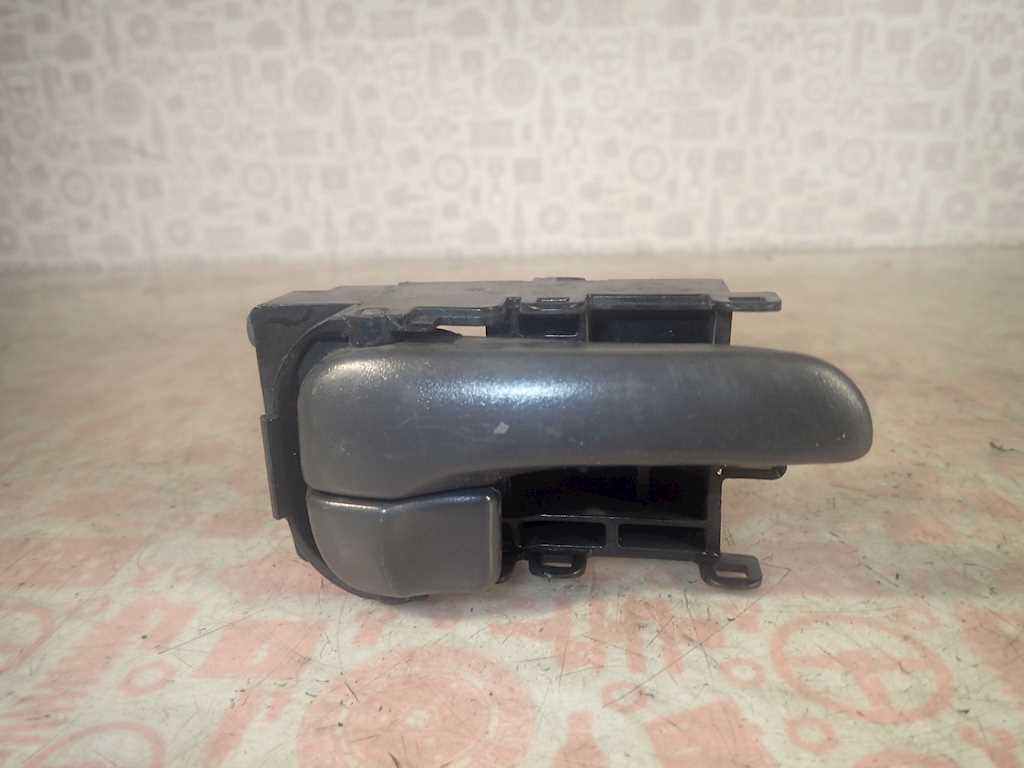 Ручка дверная задняя внутренняя правая NISSAN Almera Tino 2000-2006