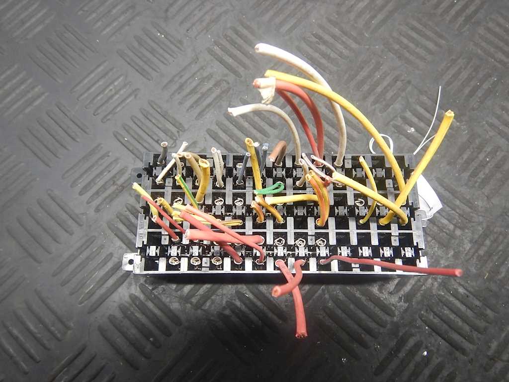 Датчик уровня в бачок омывателя RENAULT Kangoo 1997-2008