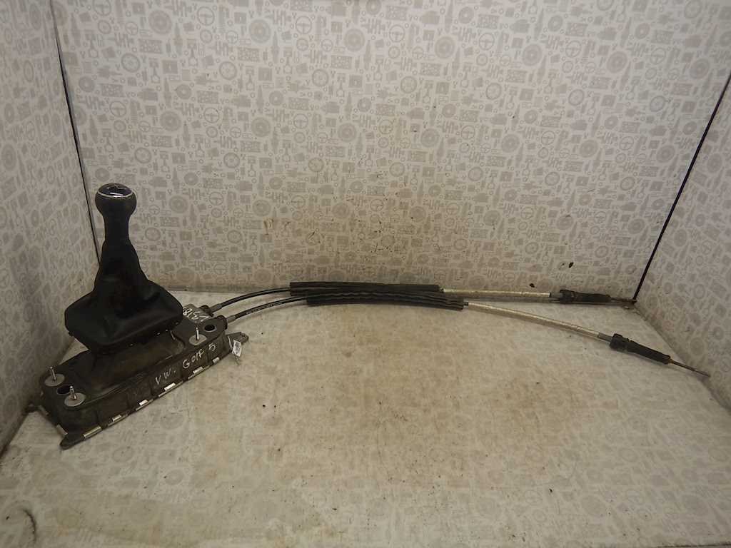 Кулиса (селектор) АКПП/МКПП в салоне VOLKSWAGEN Golf V 2003-2009