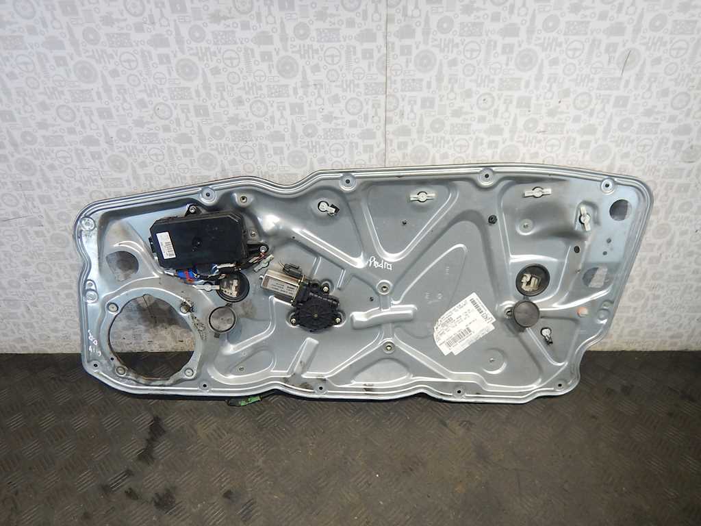 Стеклоподъемник передний правый LANCIA Phedra 2002-2010