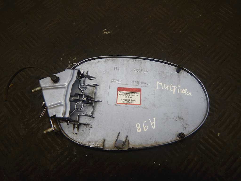 Лючок бензобака FIAT Multipla 1998-2010