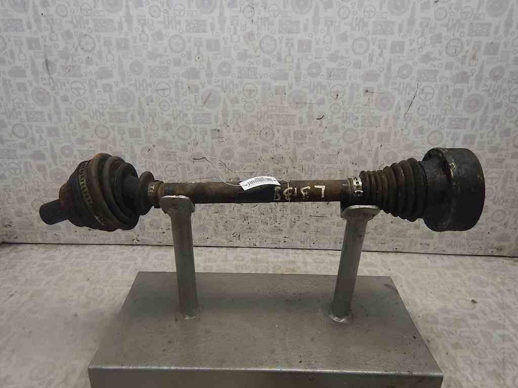 Полуось (привод, приводной вал) передняя левая SEAT Altea 2004-2015