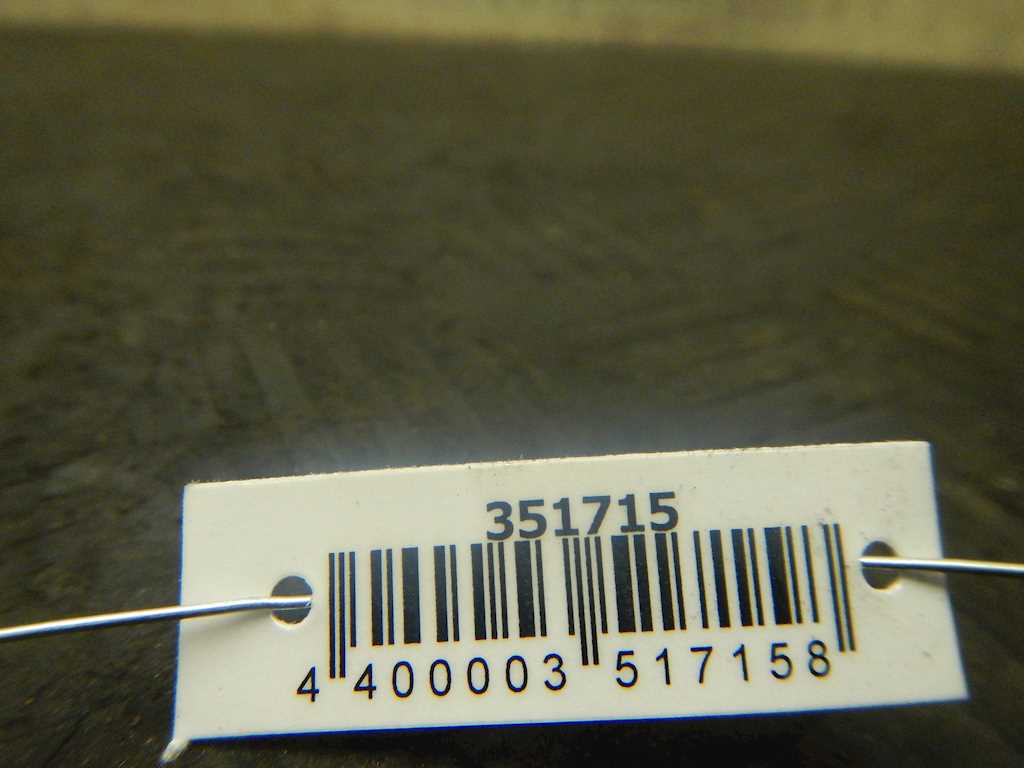 Петля капота левая/правая TOYOTA Previa (Estima) Previa Estima XR30/XR40 2000-2006