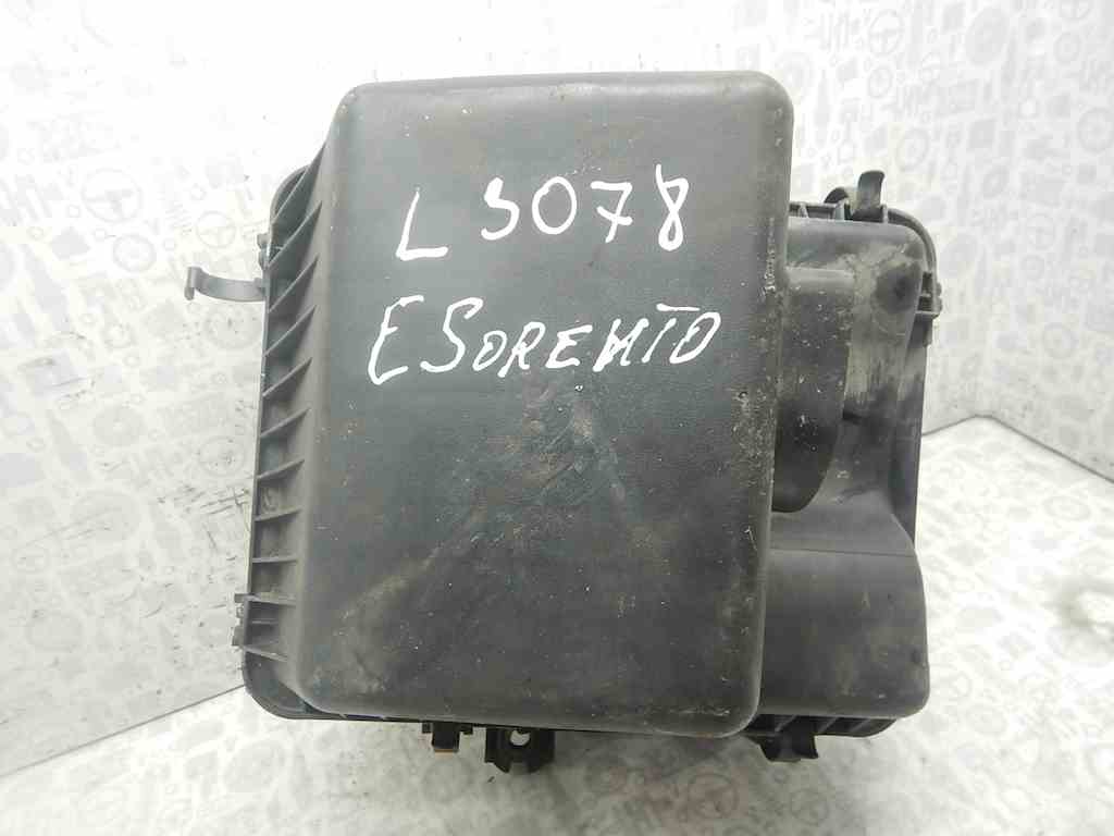 Корпус воздушного фильтра KIA Sorento 2002-2009