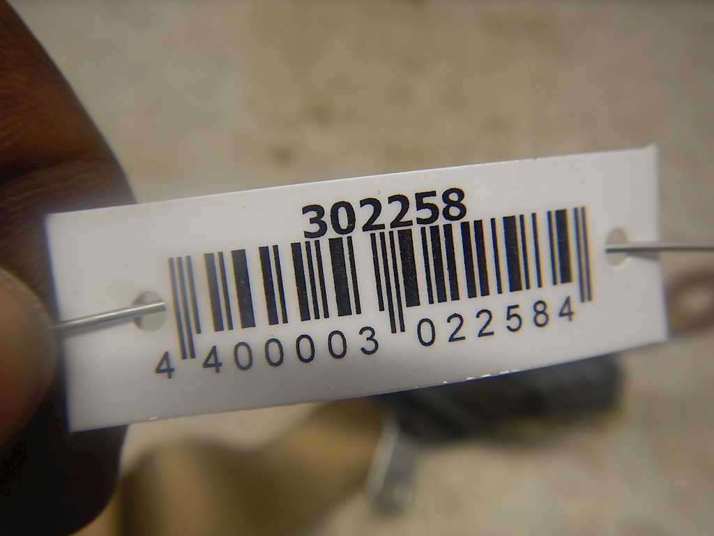 Ремень безопасности задний правый BMW 5er 5 серия E60/E61 2003-2010