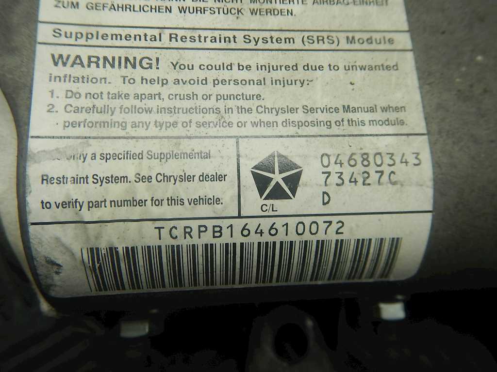 Подушка безопасности пассажирская (в торпедо) CHRYSLER Voyager III GS 1995-2000