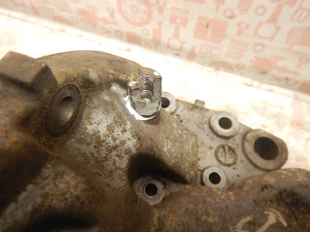 Поддон масляный двигателя CHRYSLER PT Cruser 2000-2010