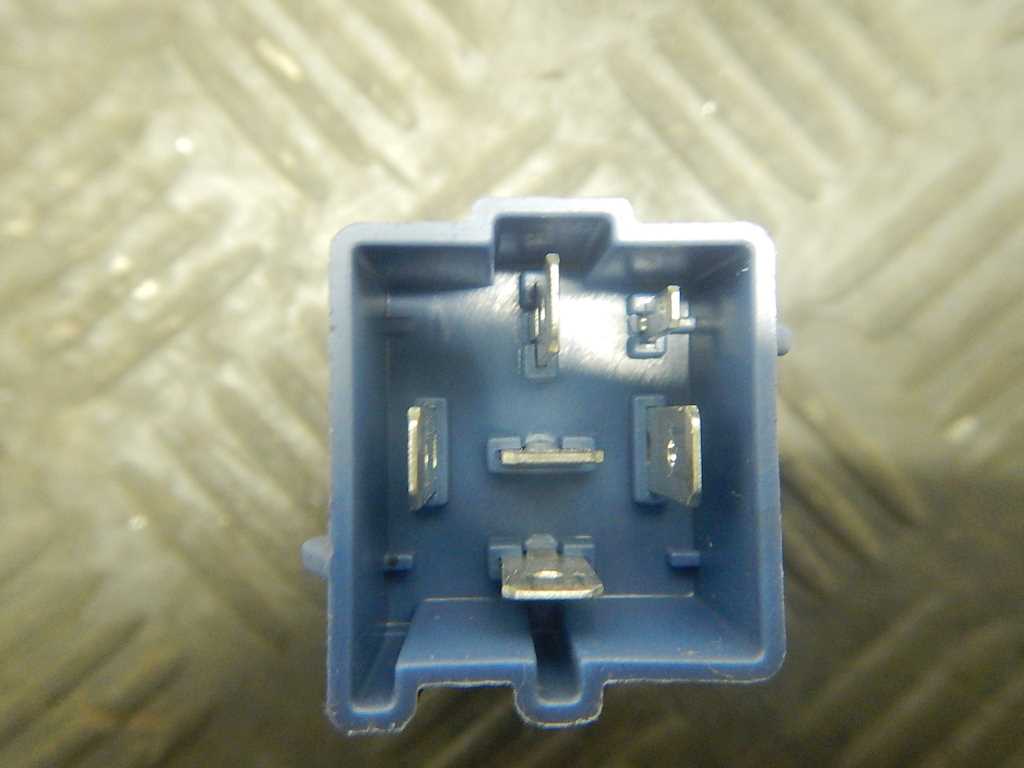 Реле VOLVO S70 1997-2000