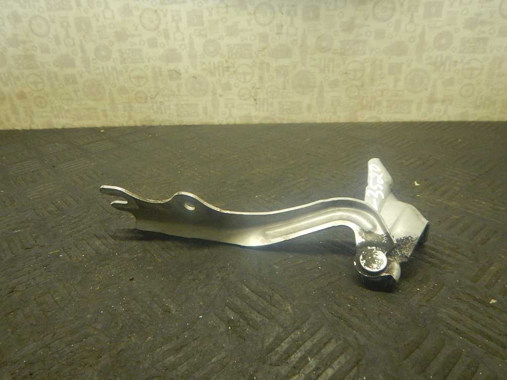 Петля капота левая/правая MAZDA MPV LW 1999-2006