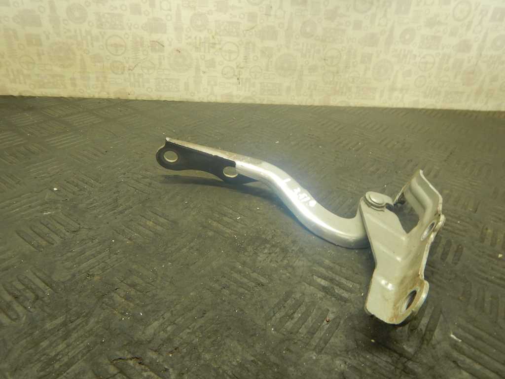 Петля капота левая/правая TOYOTA Previa (Estima) Previa Estima XR30/XR40 2000-2006