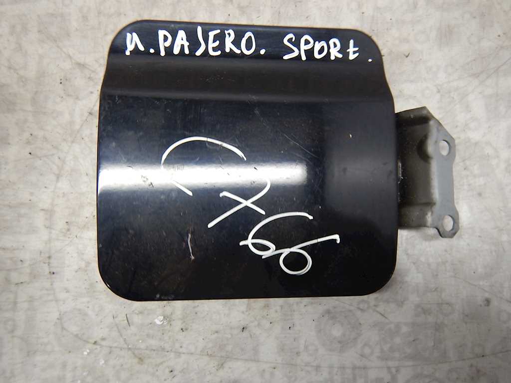 Лючок бензобака MITSUBISHI Pajero Sport 1998-2008