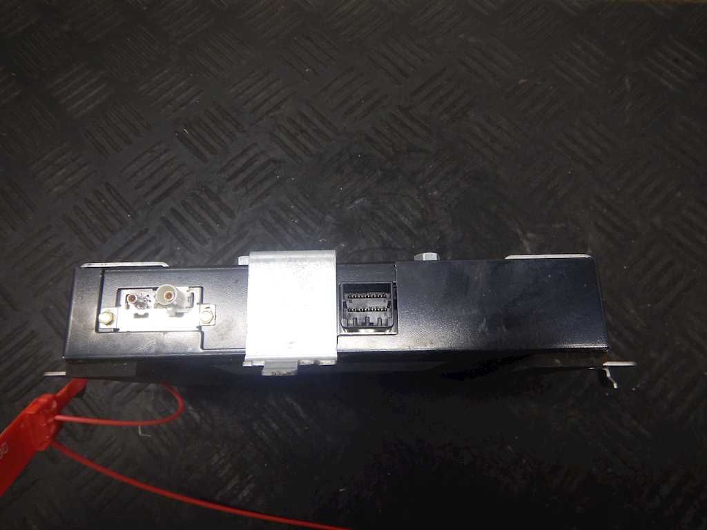 Усилитель акустической системы CHRYSLER 300 C 2004-2010