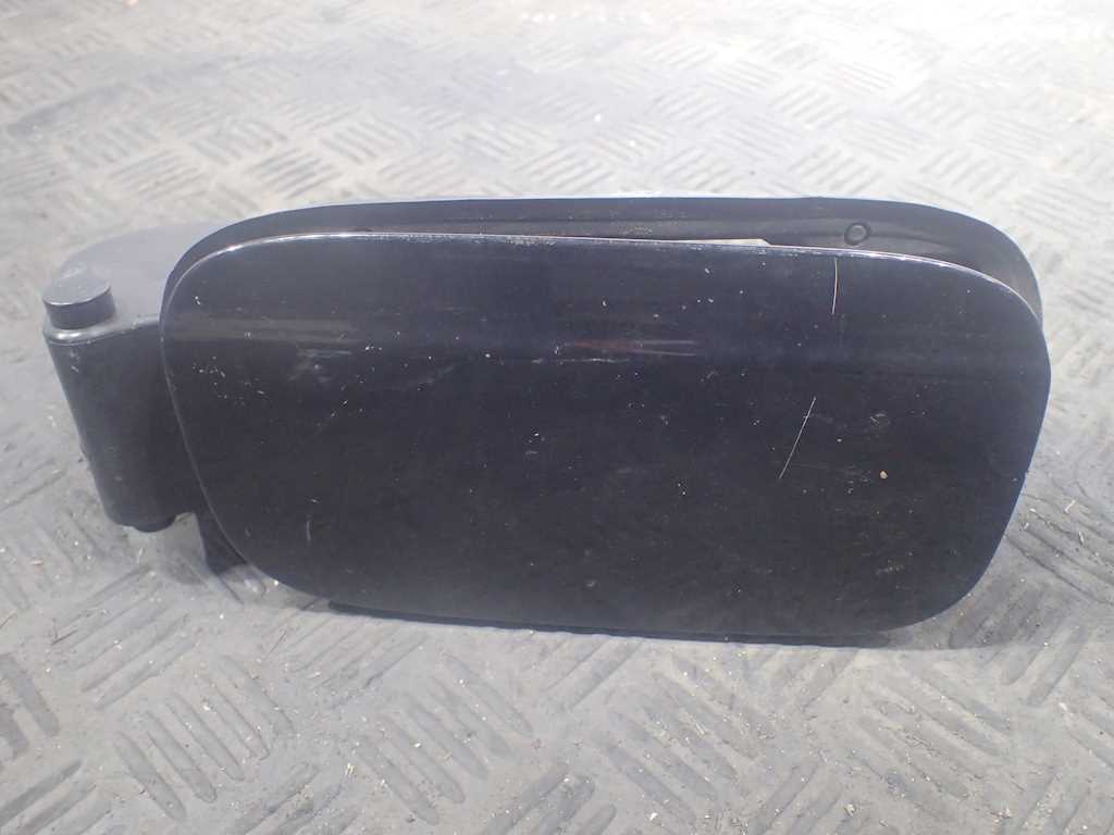 Лючок бензобака BMW 7er 7 серия E65/E66 2001-2008