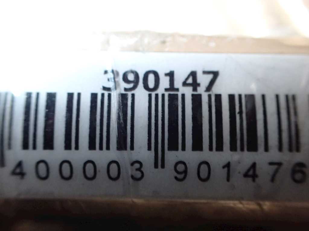 Уплотнитель (внутри) VOLKSWAGEN Passat B6 2005-2011