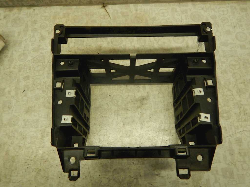 Рамка магнитолы BMW 5er 5 серия E60/E61 2003-2010