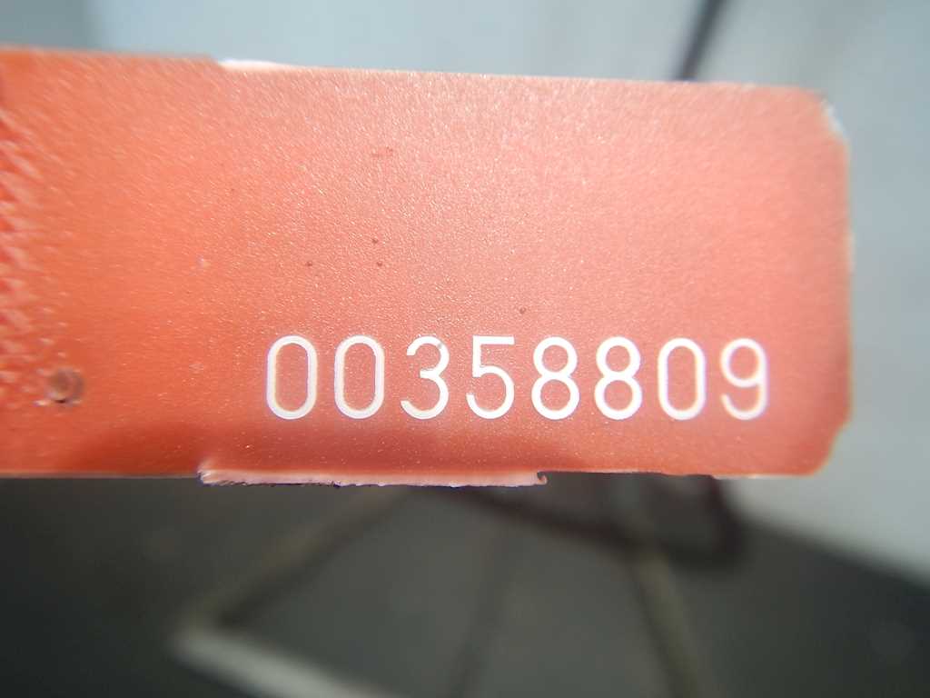 Стекло кузовное глухое правое CHEVROLET Aveo T200 2003-2008