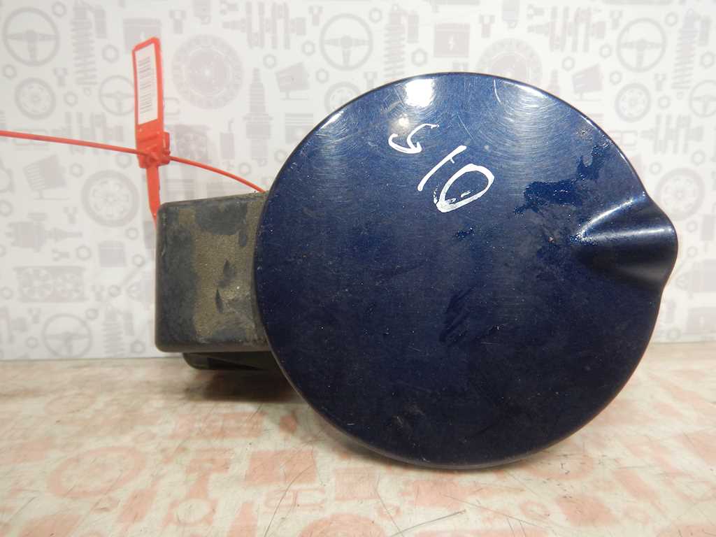 Лючок бензобака Chrysler Pacifica 1 (2004-2008)