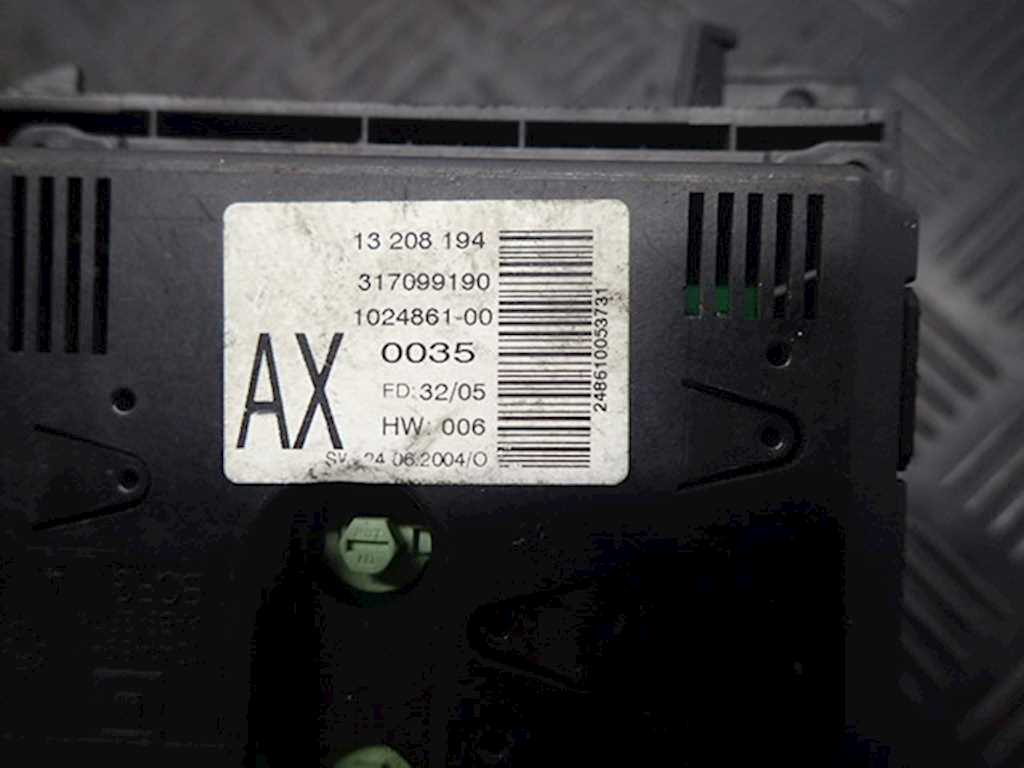 Дисплей информационный (компьютера) OPEL Astra H/Family 2004-2015