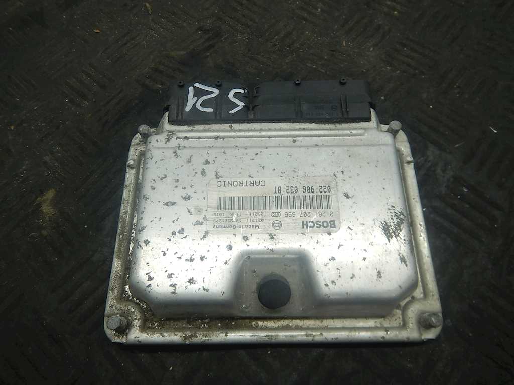 Блок управления двигателя (ЭБУ) PORSCHE Cayenne 955/957 2002-2010