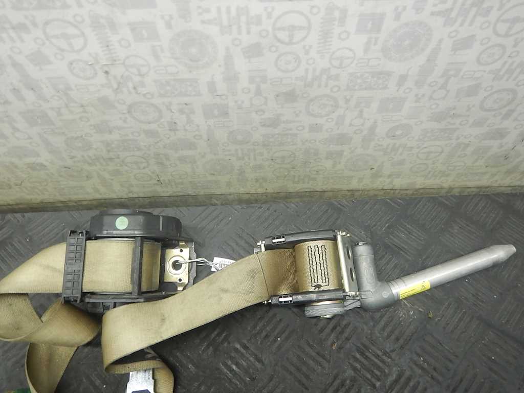 Ремень безопасности задний правый BMW 7er 7 серия E65/E66 2001-2008