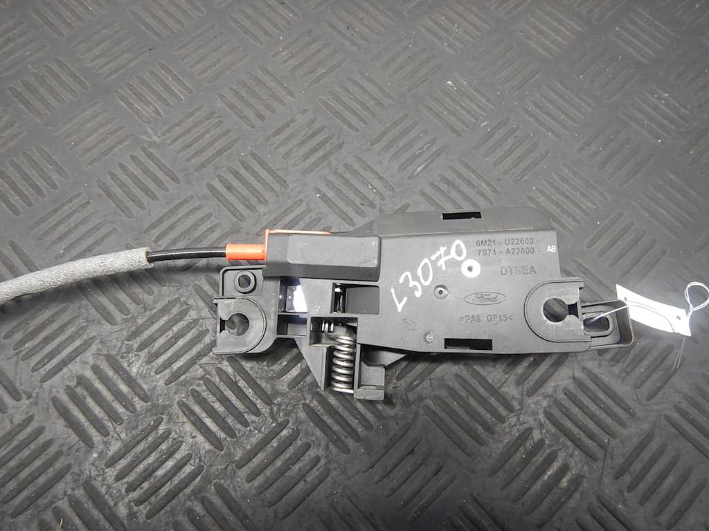 Ручка дверная передняя внутренняя правая FORD Mondeo IV 2007-2015