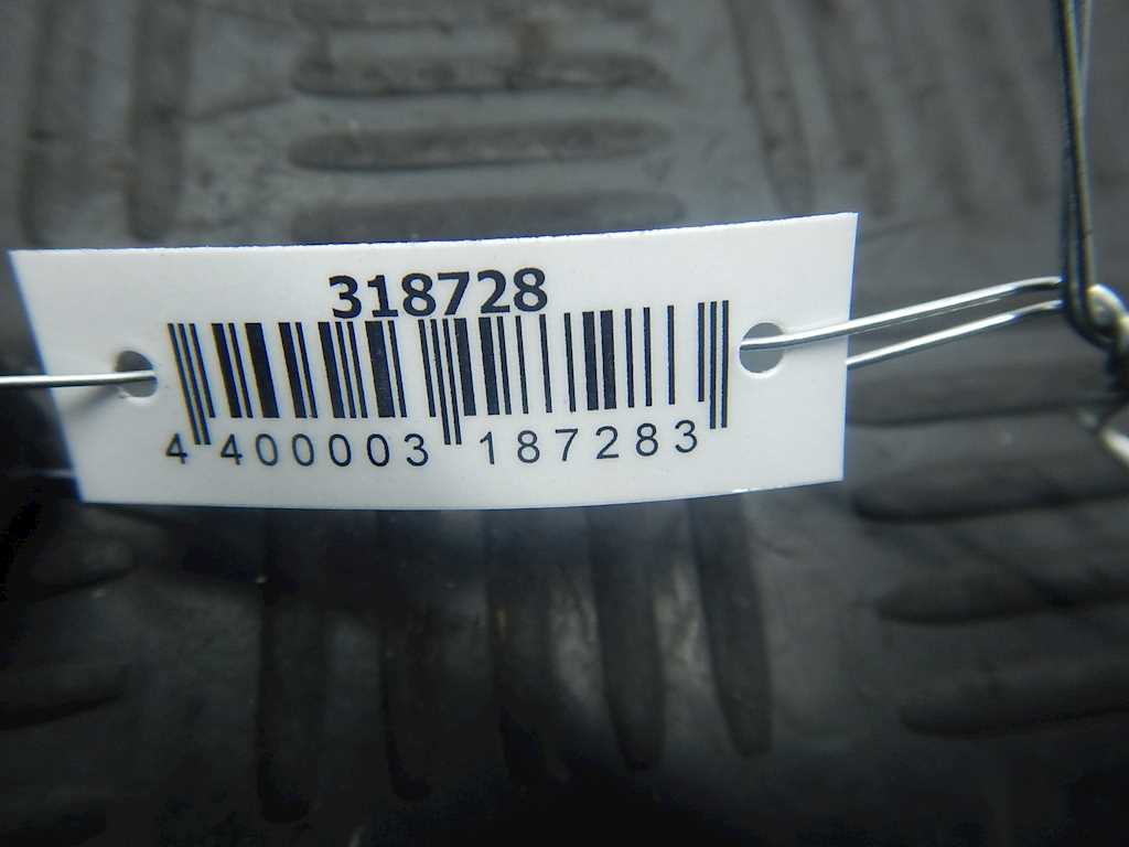 Кронштейн переднего бампера левый SKODA Fabia MK2 5J 2007-2014