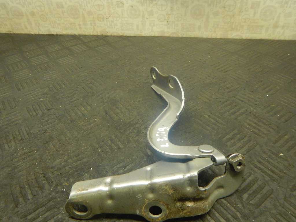 Петля капота левая/правая TOYOTA Previa (Estima) Previa Estima XR30/XR40 2000-2006