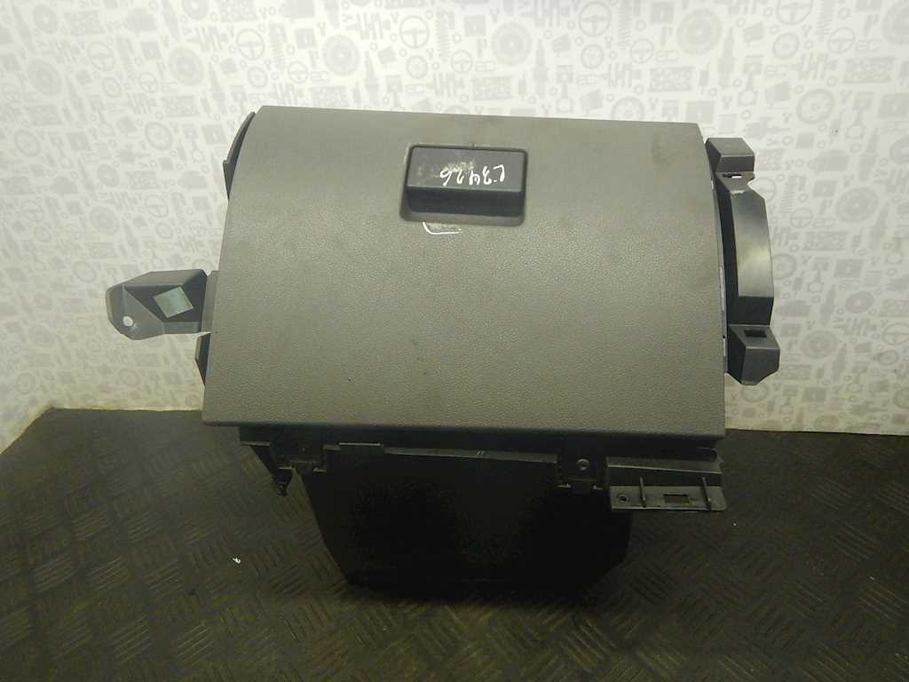 Бардачок FORD C-MAX 2003-2010