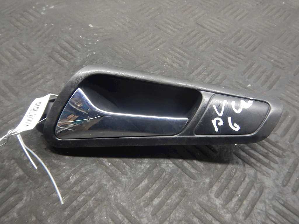 Ручка дверная передняя внутренняя левая VOLKSWAGEN Passat B6 2005-2011