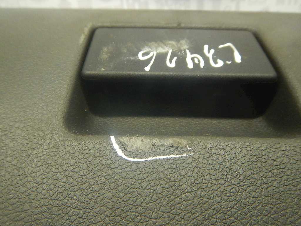 Бардачок FORD C-MAX 2003-2010